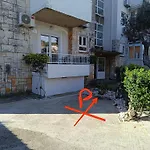 Ana Guesthouse